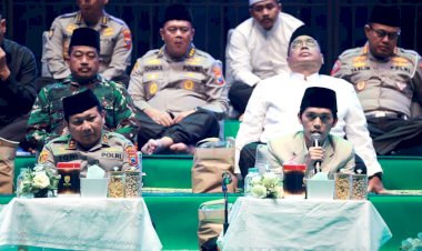 Peringati-Maulid-Nabi-Muhammad-SWT-Polda-Jatim-Gelar-Sholawat