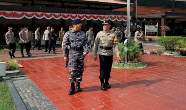 Polres-Pelabuhan-Tanjungperak--Berhasil-Amankan-Sindikat-Pembobol-Rekening-Bank