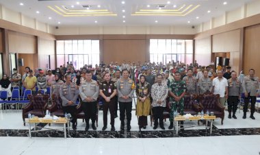 Cooling-System-Jelang-Pemilu-2024,-Polisi-Gelar-Bakti-Sosial-dan-Bakti-Kesehatan