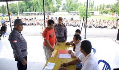 Pastikan-Berjalan-Sesuai-SOP,-Polres-Madiun-Gelar-Simulai-Pengamanan-TPS-Pemilu-2024