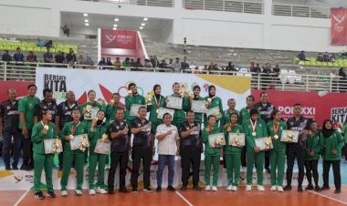 Tim-Voli-Putri-Jatim-Sabet-Medali-Emas-pada-PON-XXI-Aceh-Sumut