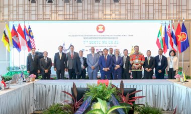 Delegasi-Polri-Hadiri-Pertemuan-ASEAN-SOMTC-Working-Group-on-Arms-Smuggling-di-Kamboja