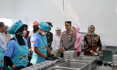 SPPG-Polres-Tulungagung-Siap-Beroperasi-Memproduksi-3.857-Porsi-Makanan-Bergizi-Tiap-Hari