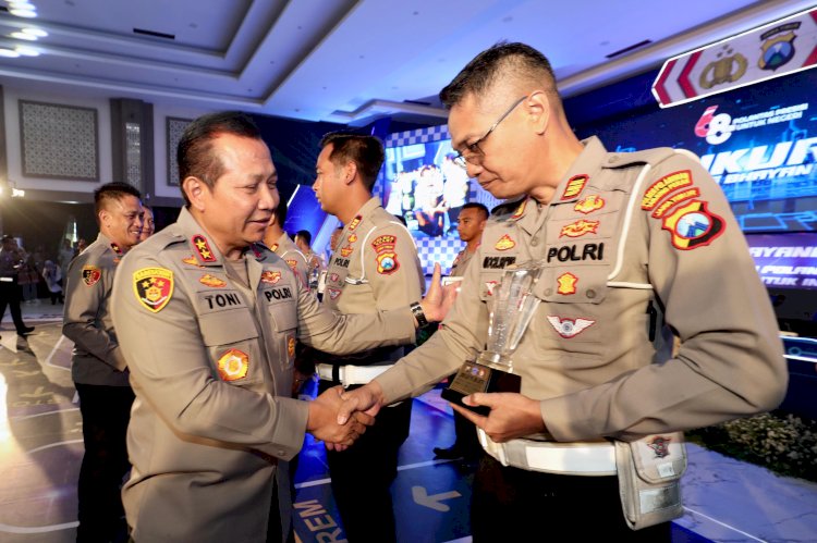 Satlantas Polres Tanjung Perak Raih Juara I Lomba Olah TKP Tingkat Polda Jatim