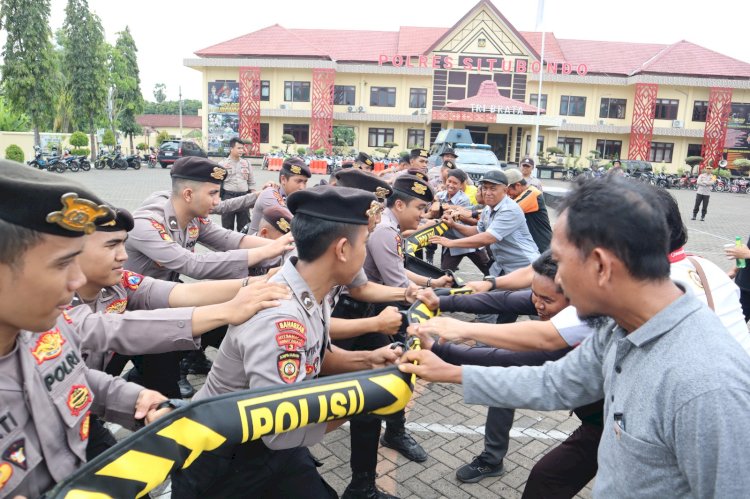 Polres Situbondo Kembali Latihan Dalmas, Antisipasi Unras Pasca Pemungutan Suara Pemilu 2024