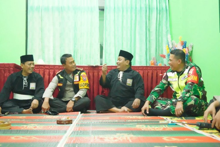 Polres Ponorogo Bersama TNI Gelar Patroli Skala Besar Pengesahan Warga PSHT Ranting Jetis Berjalan Kondusif