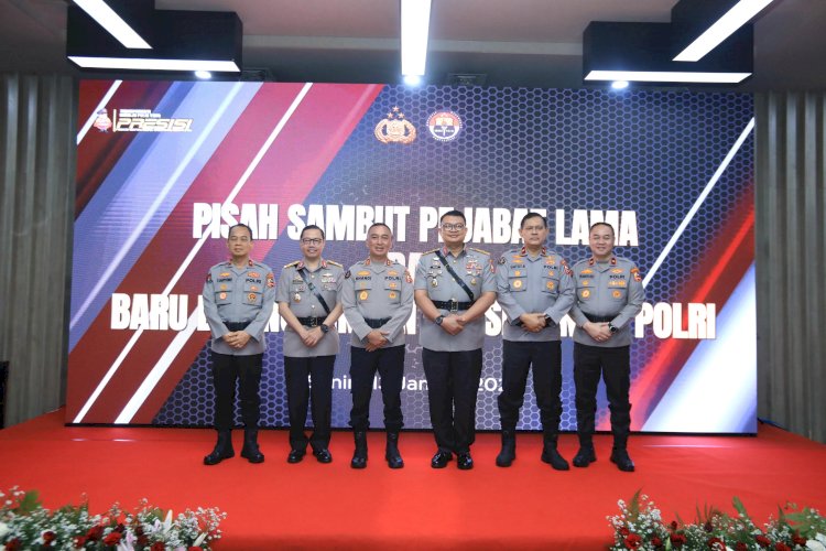 Pimpin Sertijab, Irjen. Pol. Sandi Tekankan Humas Fungsi Utama Polri