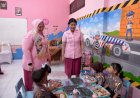 Ketua-YKB-Jatim-Salurkan-Makan-Bergizi-Gratis-di-Situbondo-dan-Bondowoso