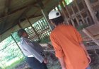 Dampingi-Program-Ketahanan-Pangan,-Bhabinkamtibmas-Polsek-Sedati-Tinjau-Peternakan-Kambing-di-Desa-Betro