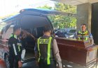 DVI-Polda-Jatim-Serahkan-Jenazah-Kelima-Korban-KM-Mutiara-Sentosa-II