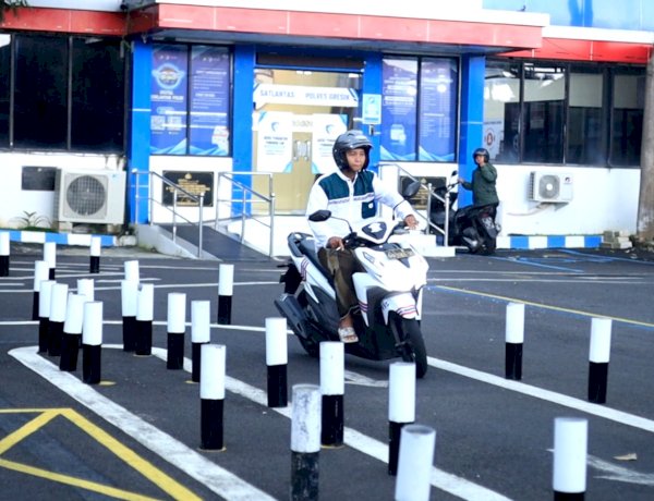 Polres Gresik Buka Layanan Khusus SIM Santri Trendi Selama Ramadhan