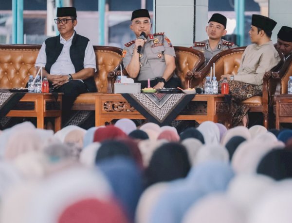 Perkuat Sinergi Kamtibmas, Kapolda Jatim Silaturahmi dengan Sejumlah Ulama di Kediri